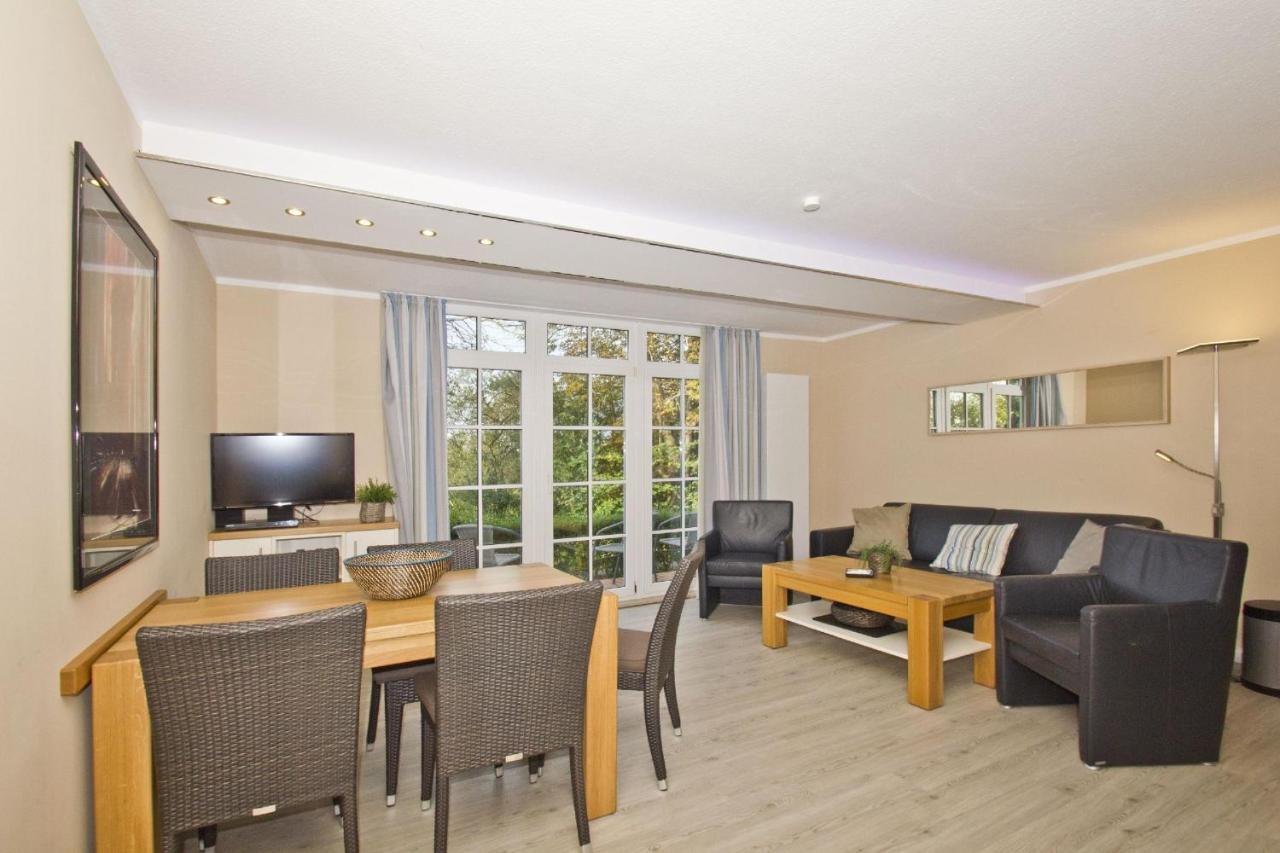 Fewo Mit Terrasse, Gratis Nutzung Vom Ahoi Erlebnisbad Und Sauna In Sellin - Haus Blick Zur See Fewo 13 Goehren  Extérieur photo