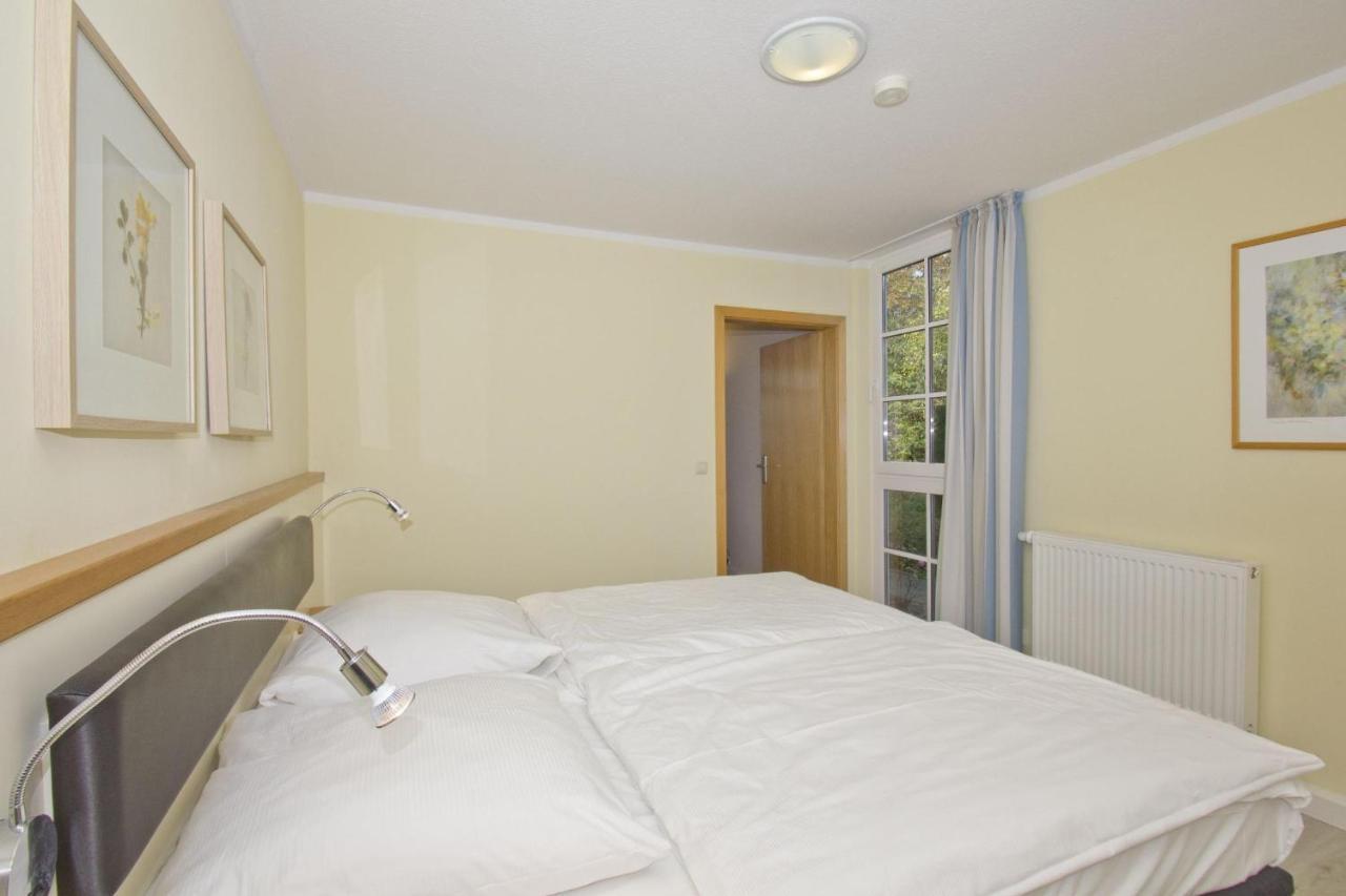 Fewo Mit Terrasse, Gratis Nutzung Vom Ahoi Erlebnisbad Und Sauna In Sellin - Haus Blick Zur See Fewo 13 Goehren  Extérieur photo