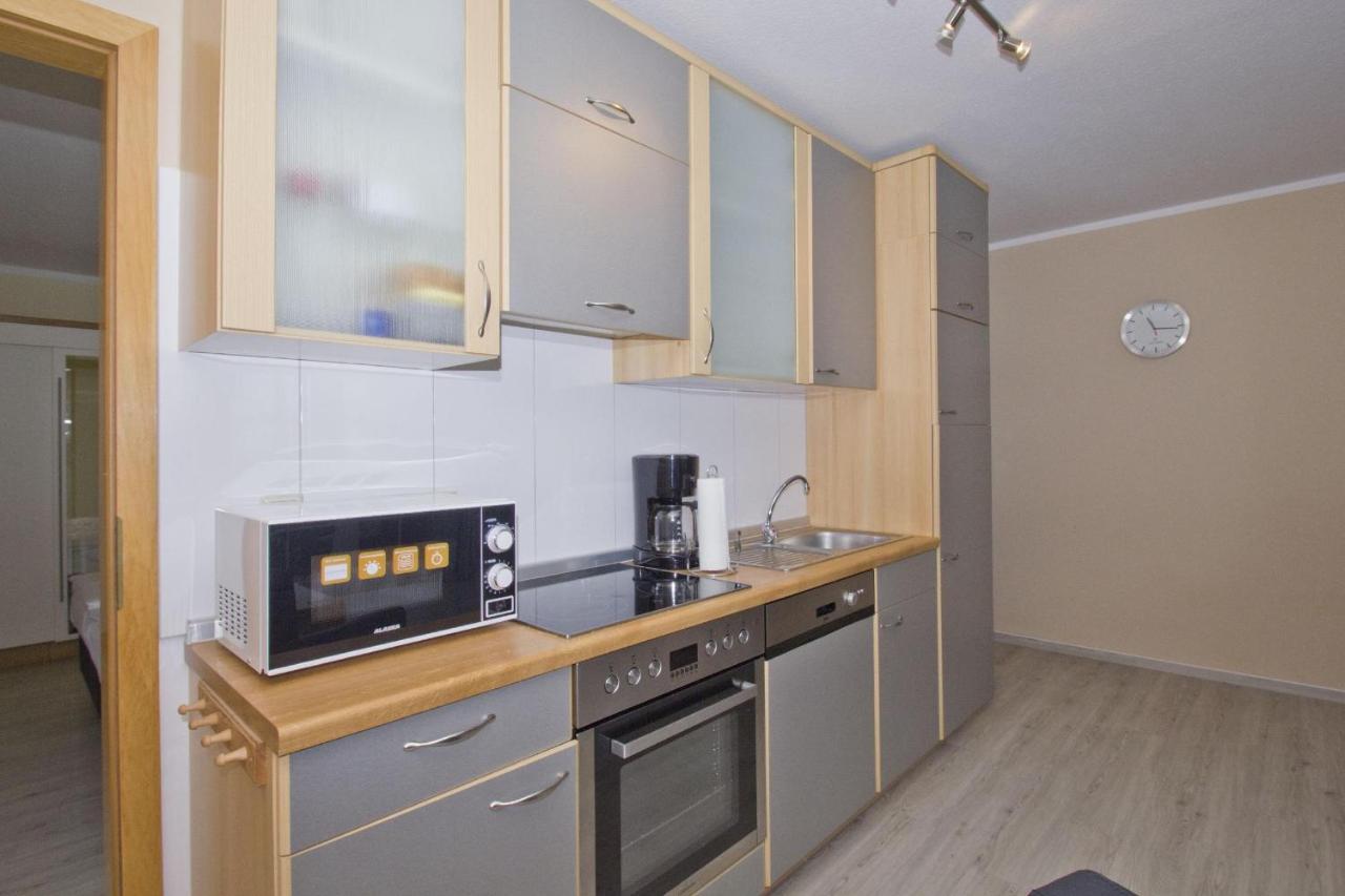 Fewo Mit Terrasse, Gratis Nutzung Vom Ahoi Erlebnisbad Und Sauna In Sellin - Haus Blick Zur See Fewo 13 Goehren  Extérieur photo
